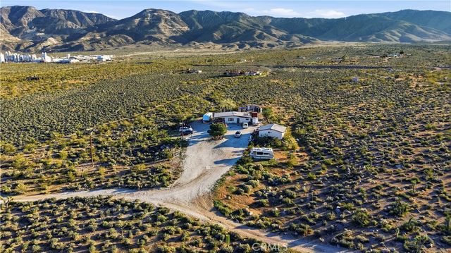 32787 Jagadon Road, Lucerne Valley, CA 92356
