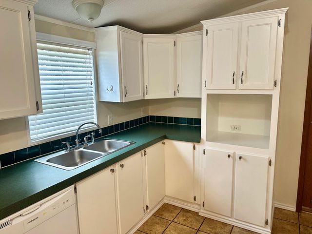 1780 Fm 1626 RD, Buda, TX 78610