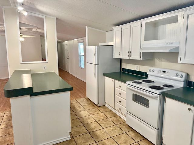 1780 Fm 1626 RD, Buda, TX 78610