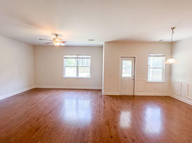 301 Decatur Drive, Summerville, SC 29486