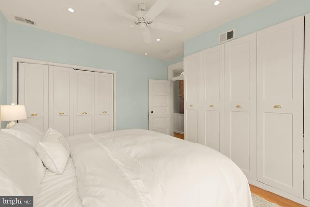 1356 MERIDIAN PL NW, Washington, DC 20010
