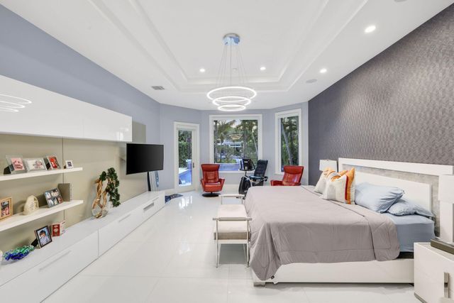 10110 Sweet Bay Street, Plantation, FL 33324