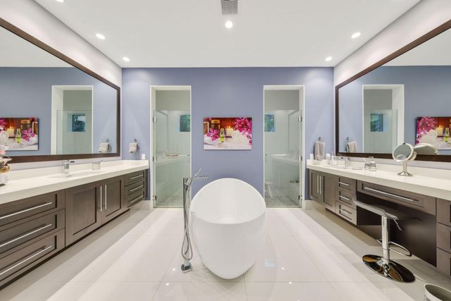 10110 Sweet Bay Street, Plantation, FL 33324