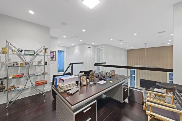 10110 Sweet Bay Street, Plantation, FL 33324