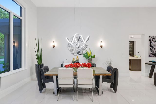 10110 Sweet Bay Street, Plantation, FL 33324