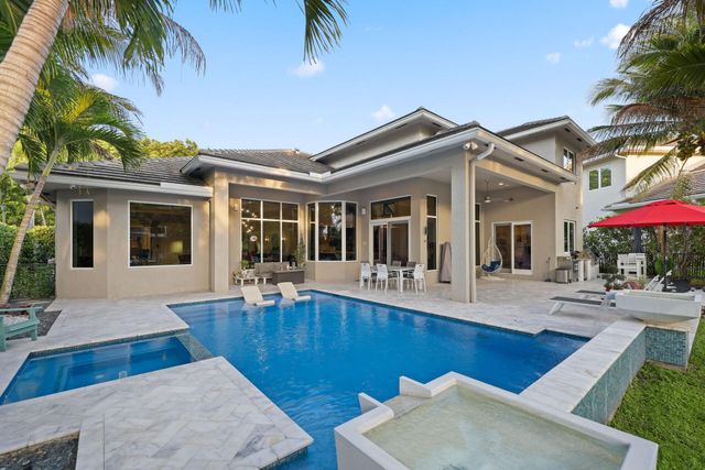 10110 Sweet Bay Street, Plantation, FL 33324