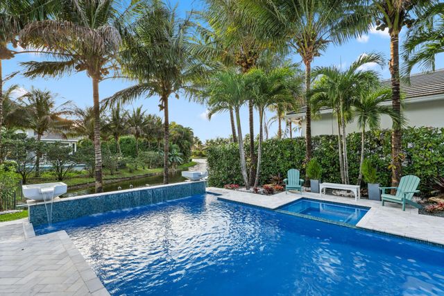 10110 Sweet Bay Street, Plantation, FL 33324