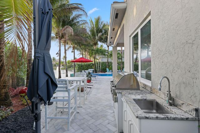 10110 Sweet Bay Street, Plantation, FL 33324