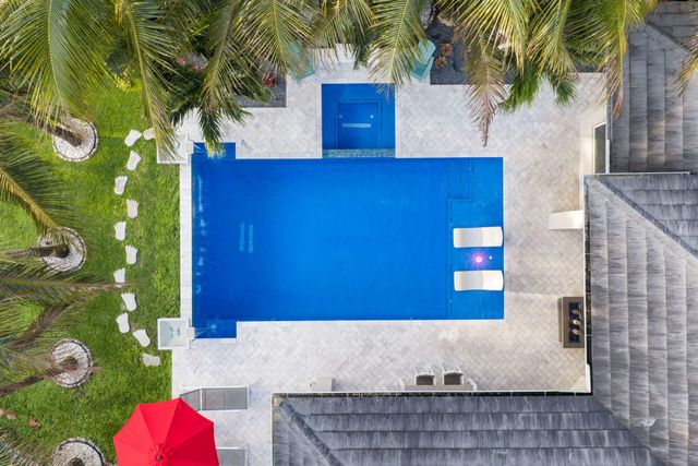 10110 Sweet Bay Street, Plantation, FL 33324