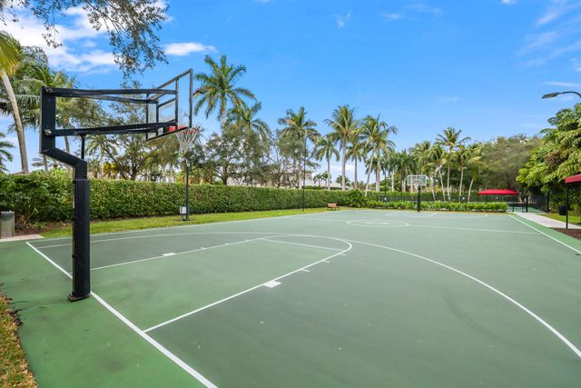 10110 Sweet Bay Street, Plantation, FL 33324