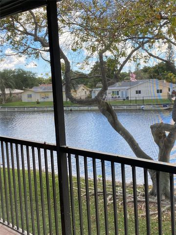 9920 NW 68th Pl 202, Tamarac, FL 33321