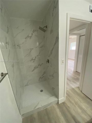 9920 NW 68th Pl 202, Tamarac, FL 33321