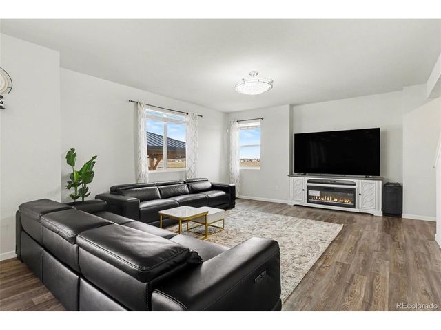 12445 E 101st Dr, Commerce City, CO 80022