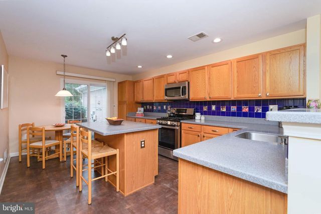 225 COLT ST, Pennington, NJ 08534
