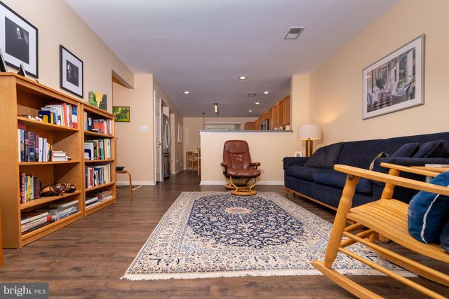 225 COLT ST, Pennington, NJ 08534