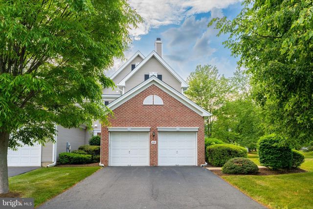 225 COLT ST, Pennington, NJ 08534