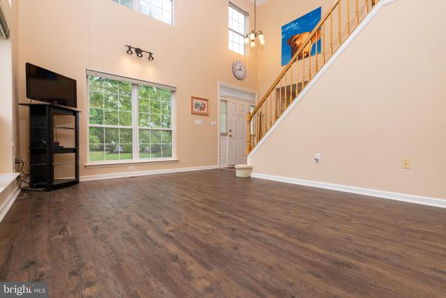 225 COLT ST, Pennington, NJ 08534