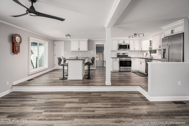 114 Country Place, Washington, NC 27889