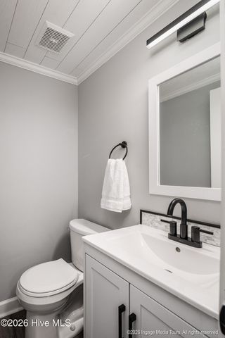 114 Country Place, Washington, NC 27889