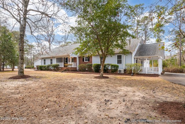 114 Country Place, Washington, NC 27889