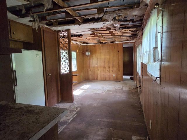 N5488 Black Road, Mauston, WI 53948
