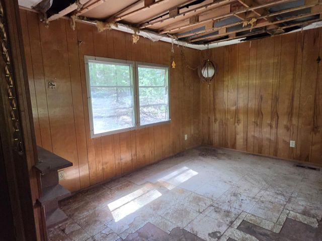 N5488 Black Road, Mauston, WI 53948