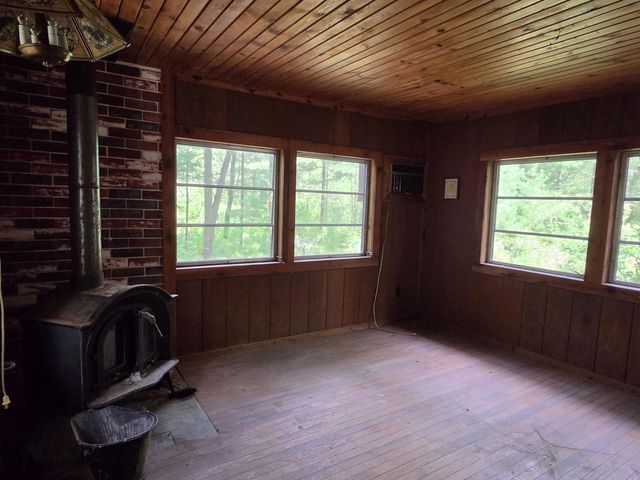 N5488 Black Road, Mauston, WI 53948