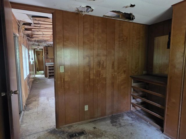 N5488 Black Road, Mauston, WI 53948