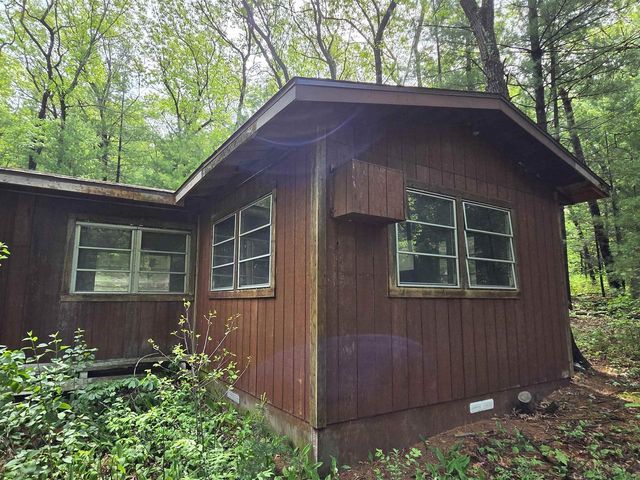 N5488 Black Road, Mauston, WI 53948