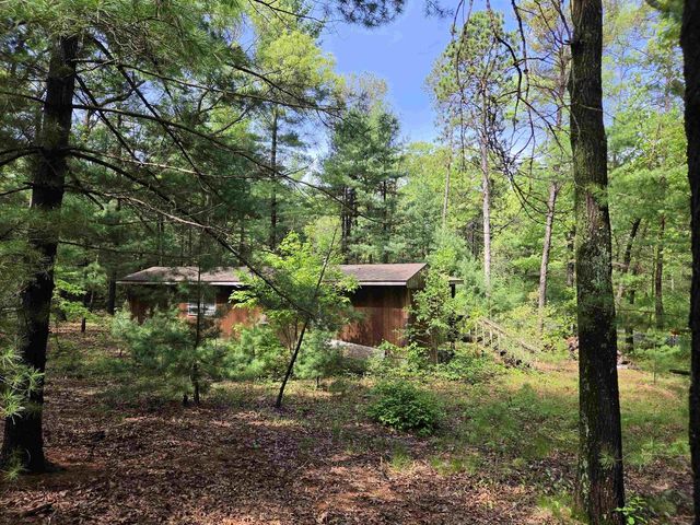 N5488 Black Road, Mauston, WI 53948