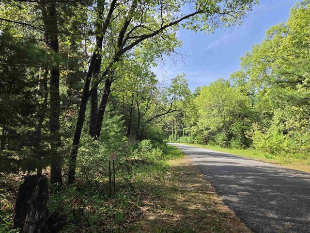 N5488 Black Road, Mauston, WI 53948