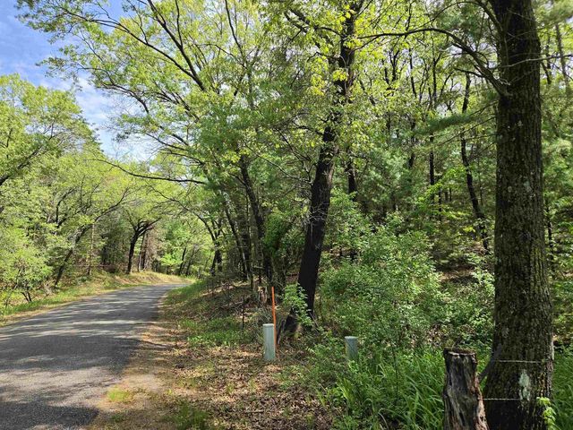 N5488 Black Road, Mauston, WI 53948