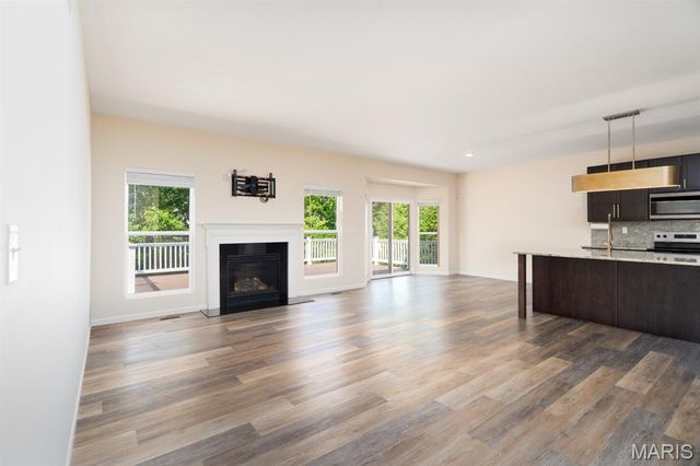 1157 Crystal Creek Parkway, Wentzville, MO 63385