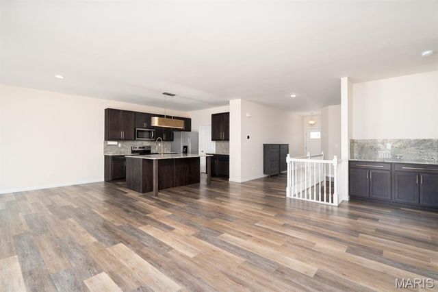 1157 Crystal Creek Parkway, Wentzville, MO 63385