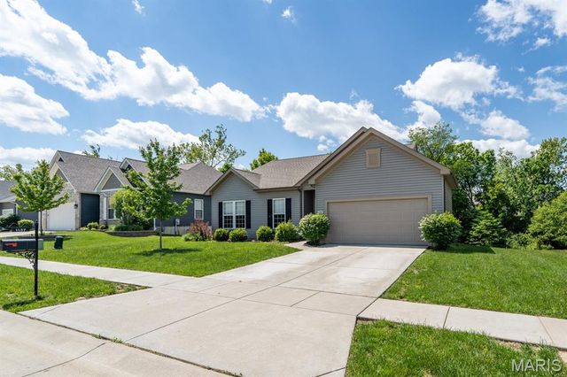 1157 Crystal Creek Parkway, Wentzville, MO 63385