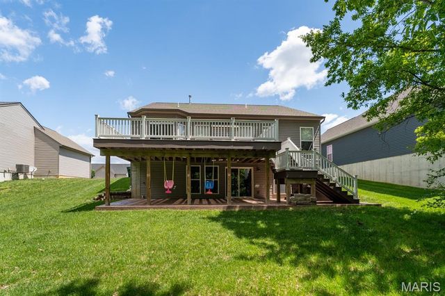 1157 Crystal Creek Parkway, Wentzville, MO 63385