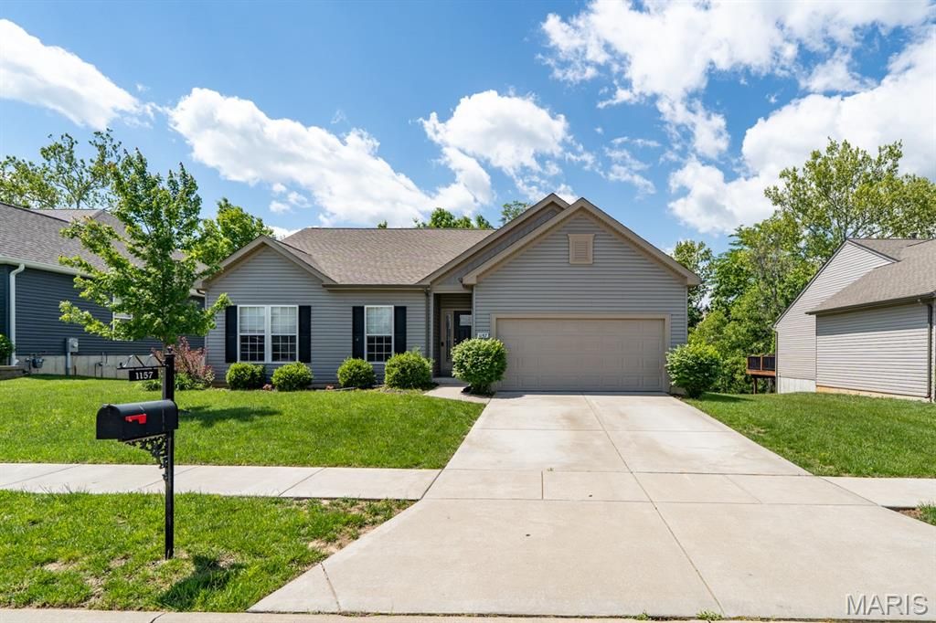 1157 Crystal Creek Parkway, Wentzville, MO 63385