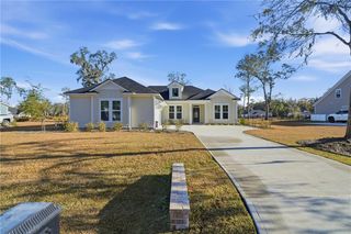 390 Harbour Island Circle, Waverly, GA 31565