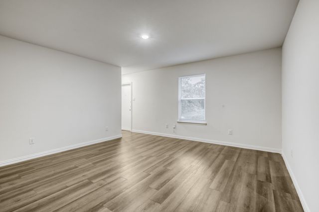 4229 Spring Avenue, Dallas, TX 75210