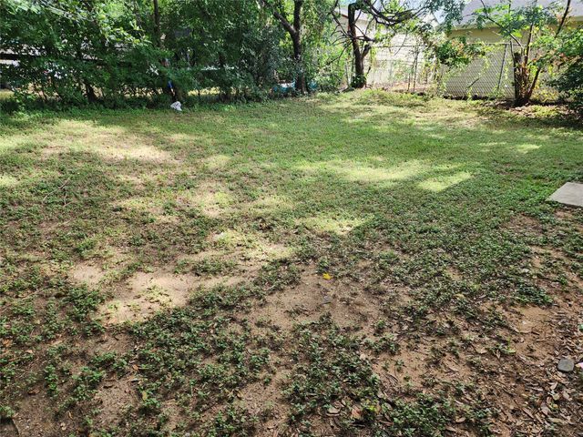 4229 Spring Avenue, Dallas, TX 75210