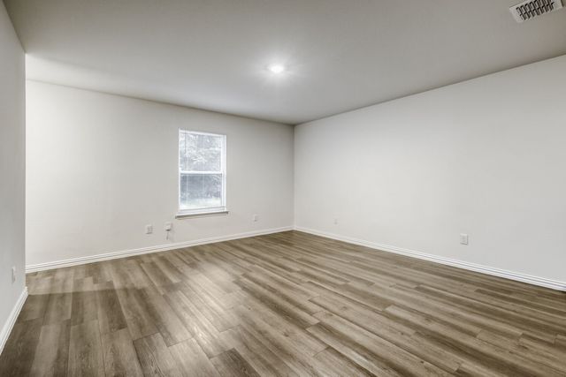 4229 Spring Avenue, Dallas, TX 75210