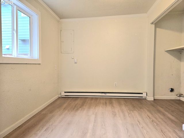 1330 N KILPATRICK St, Portland, OR 97217