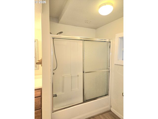 1330 N KILPATRICK St, Portland, OR 97217