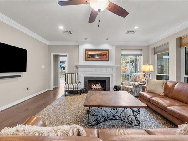 2436 Pebble Beach Drive, League City, TX 77573