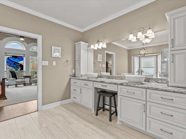 2436 Pebble Beach Drive, League City, TX 77573