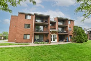 9860 153RD Street 207, Orland Park, IL 60462