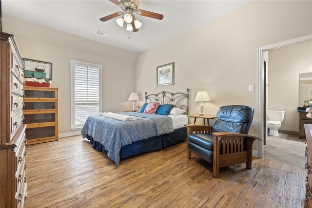 828 Sabine Trail, Mansfield, TX 76063