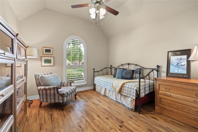 828 Sabine Trail, Mansfield, TX 76063