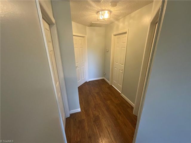 5716 Spice Meadow Lane, Winston-salem, NC 27106