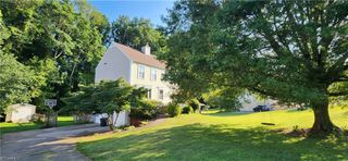 5716 Spice Meadow Lane, Winston-salem, NC 27106